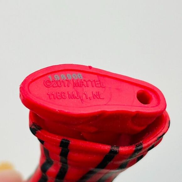 WWE Shinsuke Nakamura Mattel 2017 Basic Series 99 Loose‎ Wrestling Figure - Picture 4 of 5